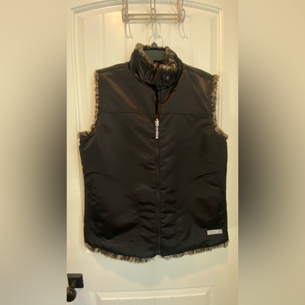 Guess faux fur reversible vest - Picture 3 of 5